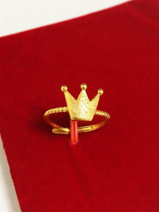 C Women Gold Plated Crown Shaped Ring