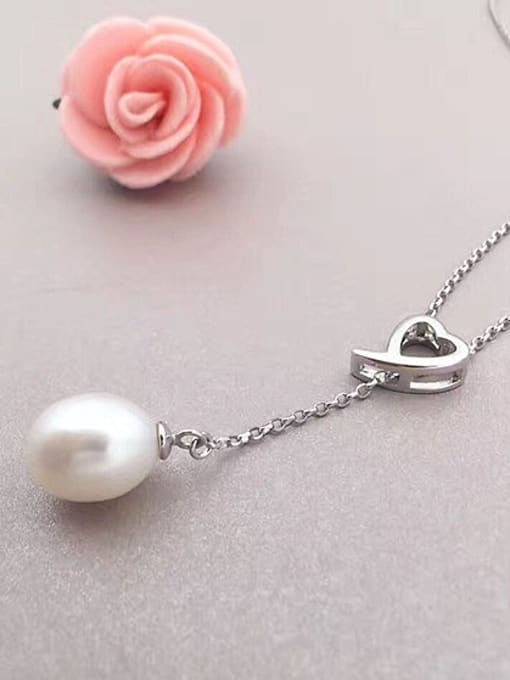 EVITA PERONI Freshwater Pearl Hollow Heart-shaped Necklace 1
