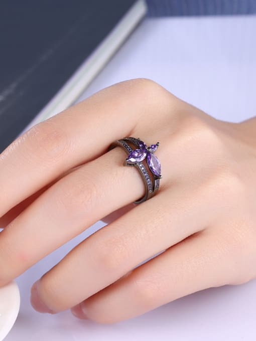 OUXI Simple Flower Purple Zircon Ring 1