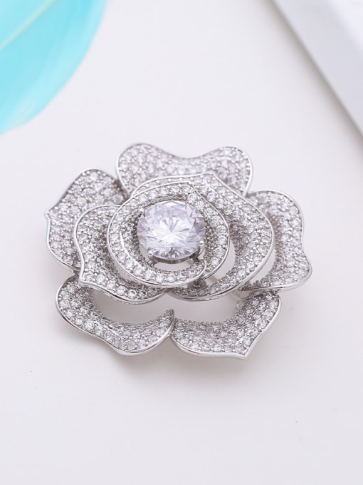 Wei Jia Elegant Cubic Zirconias-covered Flower Copper Brooch 2