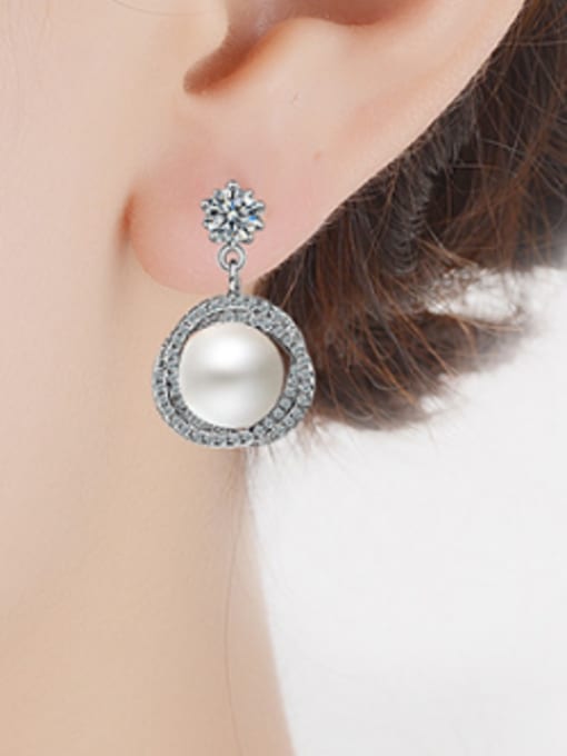 AI Fei Er Fashion Shiny Zirconias Imitation Pearl Stud Earrings 1