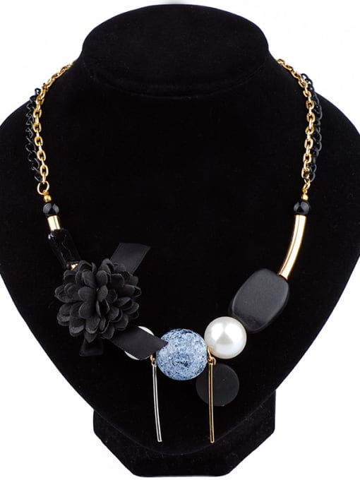 Black Retro style Cloth Flower Wood Geometries Alloy Necklace