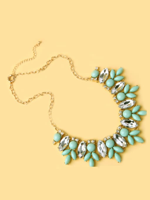 Green Fashion Leaves Stones Necklace