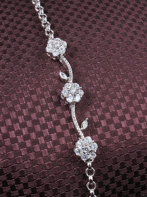 SANTIAGO Creative 18K White Gold Plum Blossom Zircon Bracelet 1