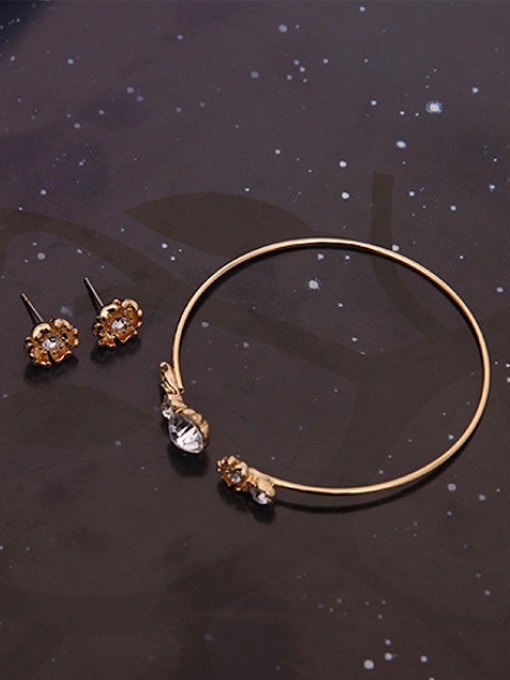 BESTIE Alloy Imitation-gold Plated Fashion Artificial Stones Flower Three Pieces Jewelry Set 2