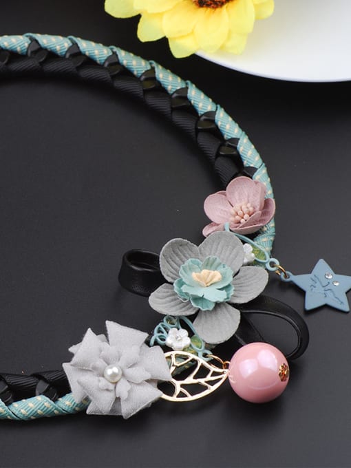 Qunqiu Fashion Handmade Cloth Flowers Woven Ribbon Necklace 1