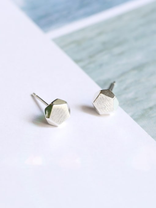 Peng Yuan Simple Tiny Geometrical Silver Stud Earrings 0
