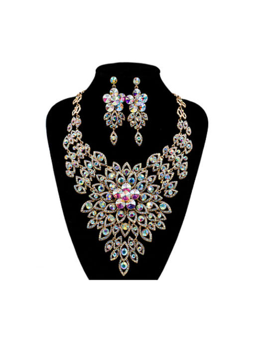 multi-color 2018 Exaggerated Glass Rhinestones Two Pieces Jewelry Set