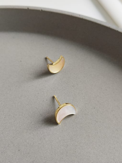 Boomer Cat 925 Sterling Silver With 18k Gold Plated Delicate Moon Shell Stud Earrings 0