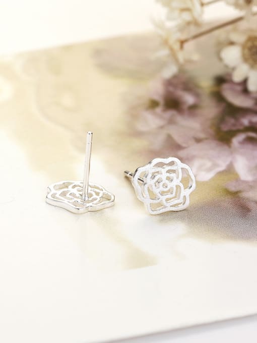 kwan Camellia Flower Wire Drawing Stud Earrings 1