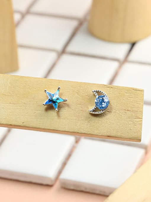 Peng Yuan Tiny Austria Crystal Moon Star Stud Earrings 0