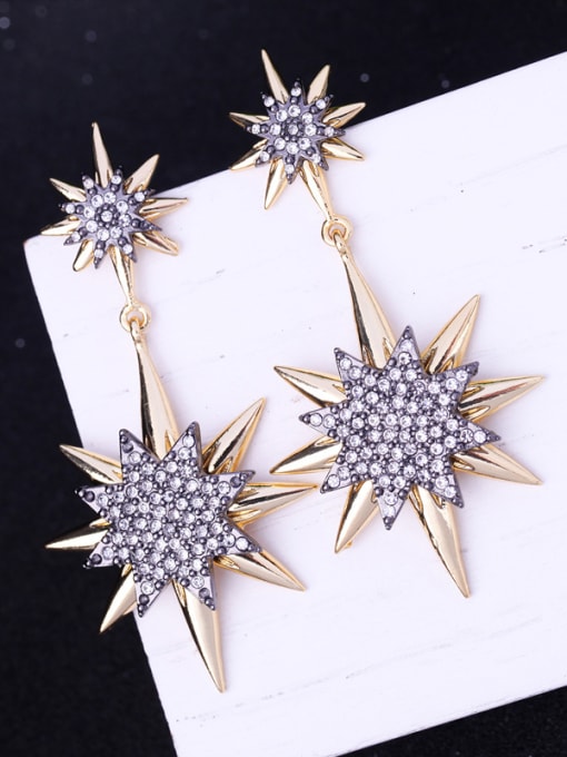 KM Temperament Sparking Star Shaped Drop Earrings 2