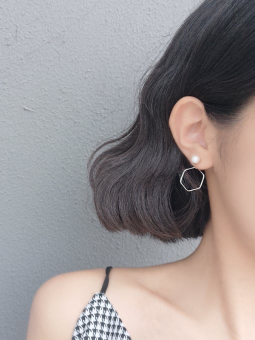 Peng Yuan Freshwater Pearl Hexagon shaped Earrings 1