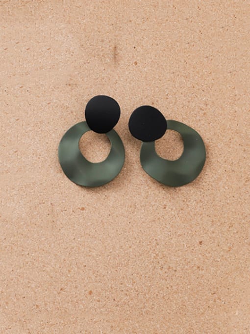 B green Alloy With Gold Plated Simplistic Geometric Stud Earrings