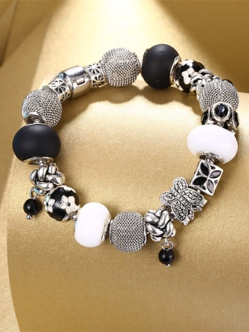 Silvery Exquisite Butterfly Shaped Plastic Beads Handmade Bracelet