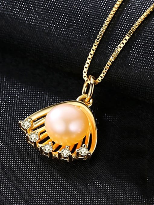 Pink Sterling silver scallop freshwater pearl golden necklace