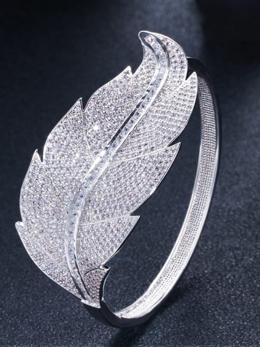 L.WIN Copper WithCubic Zirconia  Simplistic Atmosphere Leaf Bangles 3