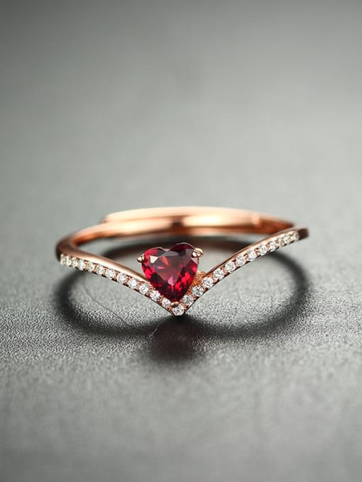 Deli Fashion Heart-shaped Gemstone Engagement Ring