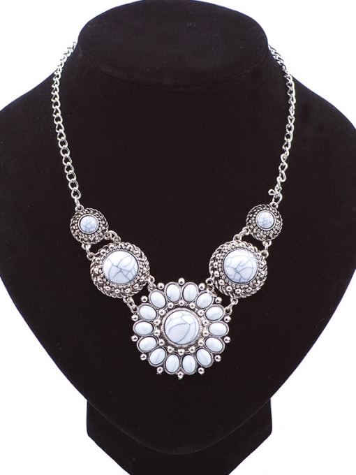 White Bohemia Retro style Turquoise stones Flower Alloy Necklace