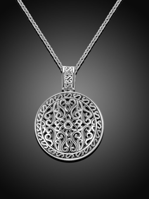 Platinum Women Exquisite Hollow Flower Shaped Necklace