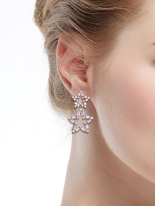 CEIDAI Simple White Zirconias-covered Hollow Star Alloy Stud Earrings 1