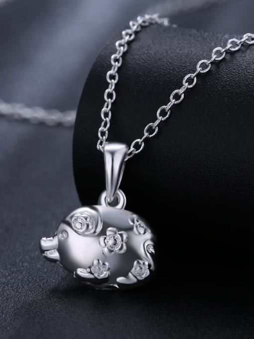 OUXI Fashion Exquisite Cartoon Pig Necklace 2