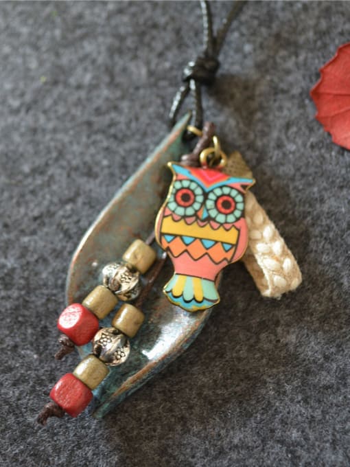 Dandelion Retro Style Owl Shaped Necklace