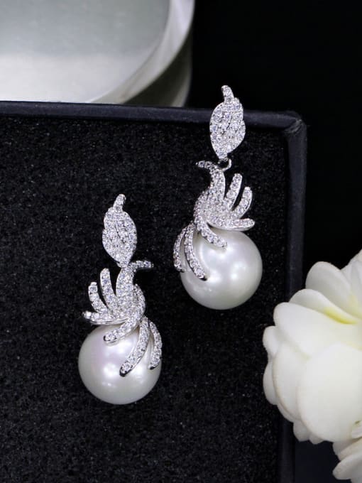 L.WIN Elegant Western Style Fashion Shell Pearls Drop Earrings 4