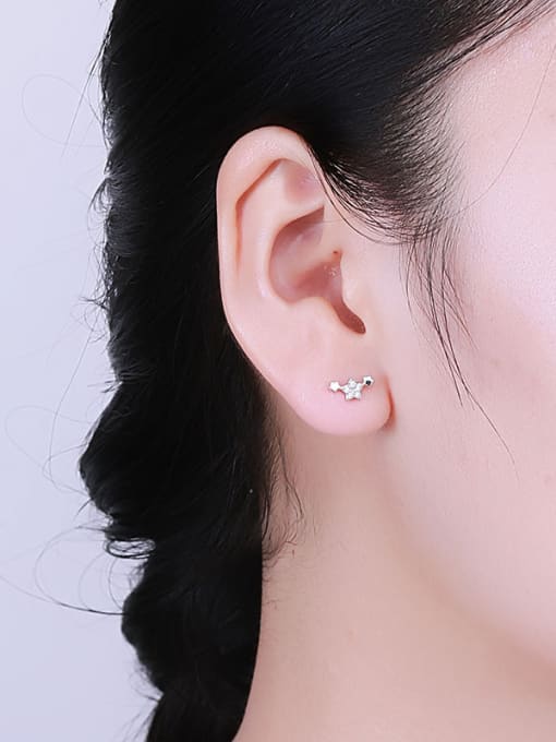 One Silver 925 Silver Flower Shaped Stud cuff earring 1