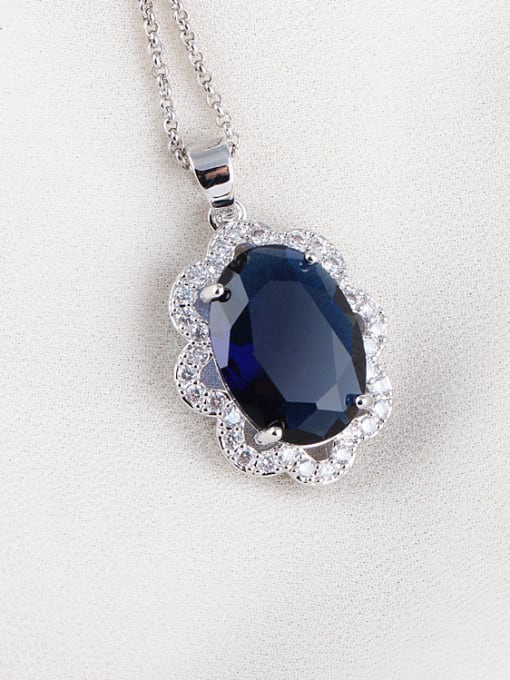 Blue High-quality Zircon Exquisite European and American Quality Pendant Necklace