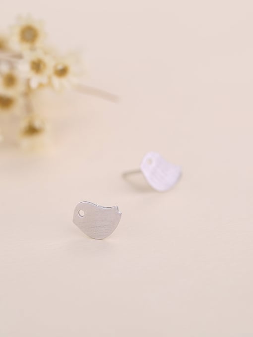 One Silver Lovely Bird Shaped Stud Earrings 2