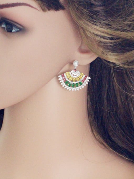 L.WIN Fan-shape Zircons Chandelier earring 1