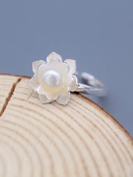 Rosh Temperament Flower Shaped Pearl Open Design S925 Silver Ring 0