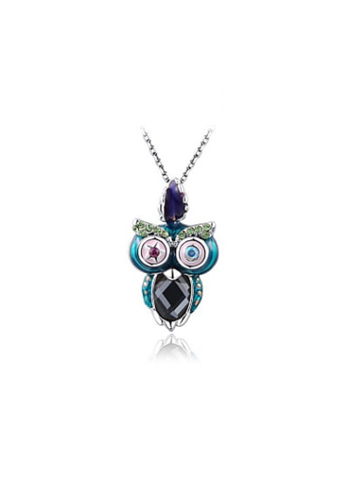 Platinum Vintage Style Owl Shaped Austria Crystal Necklace