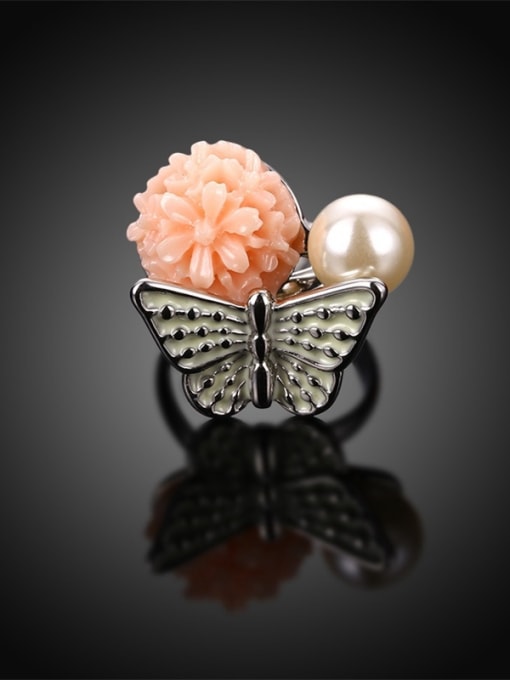 Ronaldo Personality Butterfly Shaped White Gold Plated Resin Ring 2
