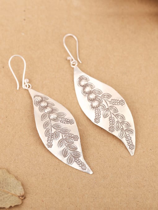 Peng Yuan Ethnic Leaf Handmade Silver hook earring 0