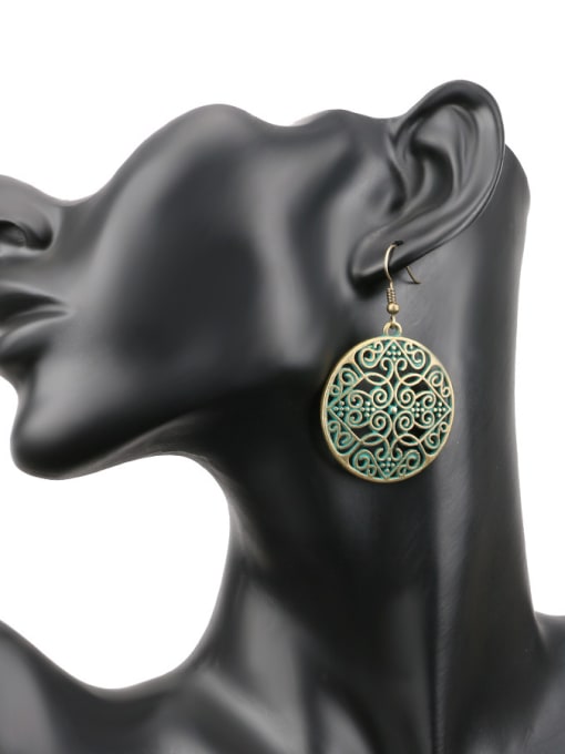 Gujin Personalized Antique Bronze Plated Hollow Round Exaggerated Earrings 1