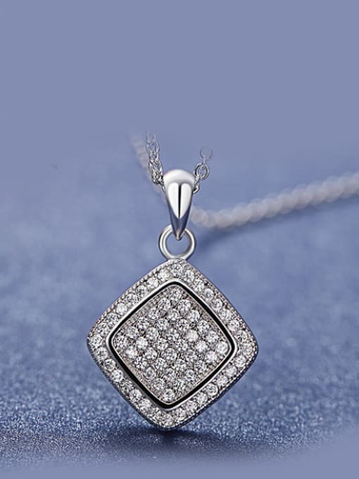 white Square-shaped austrian Crystal Necklace