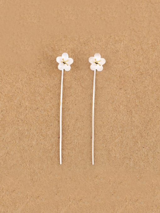 Peng Yuan Simple Tiny Flower Silver threader earring