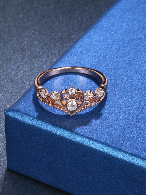 Rose Gold Elegant Crown Shaped Glass Beads Ring