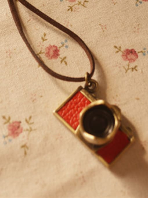 Red Unisex Exquisite Camera Shaped Necklace