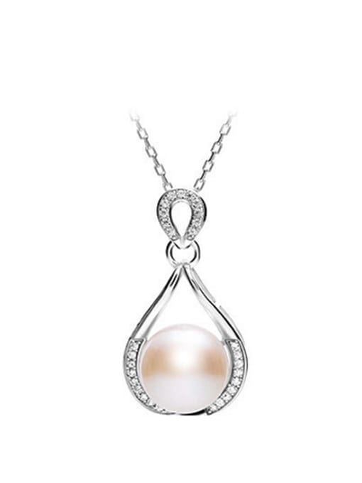 EVITA PERONI Freshwater Pearl Water Drop shaped Necklace