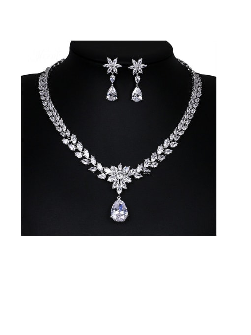 Platinum Copper With Cubic Zirconia Luxury Flower  Earrings And Necklaces 2 Piece Jewelry Set