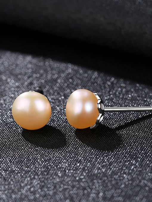 Pink Sterling Silver allergy flower shaped sticky Natural Freshwater Pearl Stud Earrings