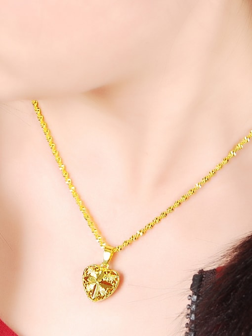 Yi Heng Da Women Elegant Heart Shaped 24K Gold Plated Necklace 1