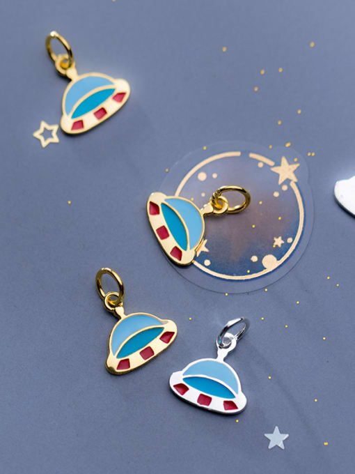 FAN 925 Sterling Silver With Gold Plated Simplistic Irregular Spaceship Pendants 1