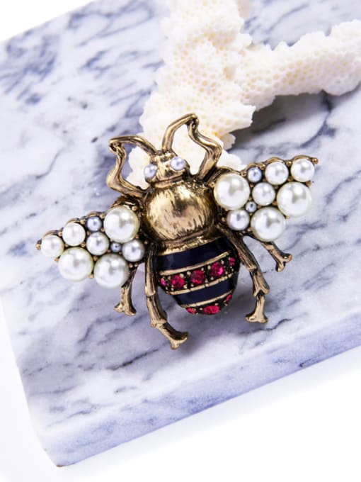 KM Antique Alloy Drip Bee-shape Lovely Fashion Brooch 1