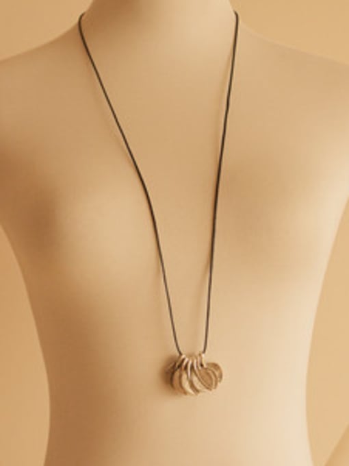 Dandelion Exquisite Six Leaves Shaped Necklace 1