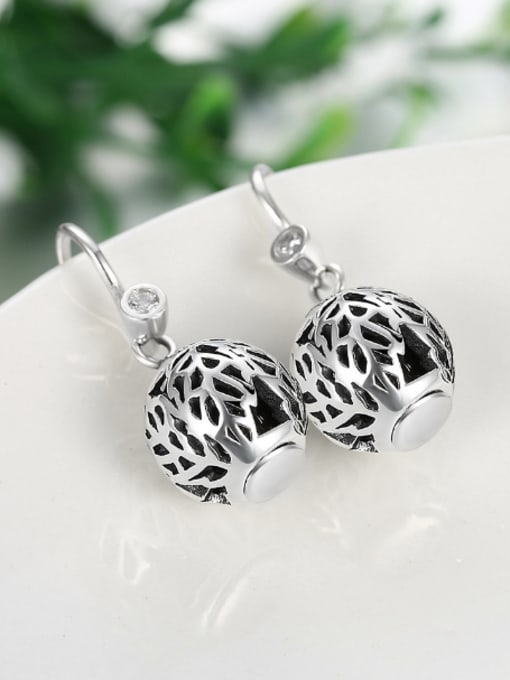 OUXI Simple Personalized Hollow Ball Earrings 2