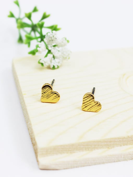 Lang Tony Creative Twill Design Heart Shaped Earrings